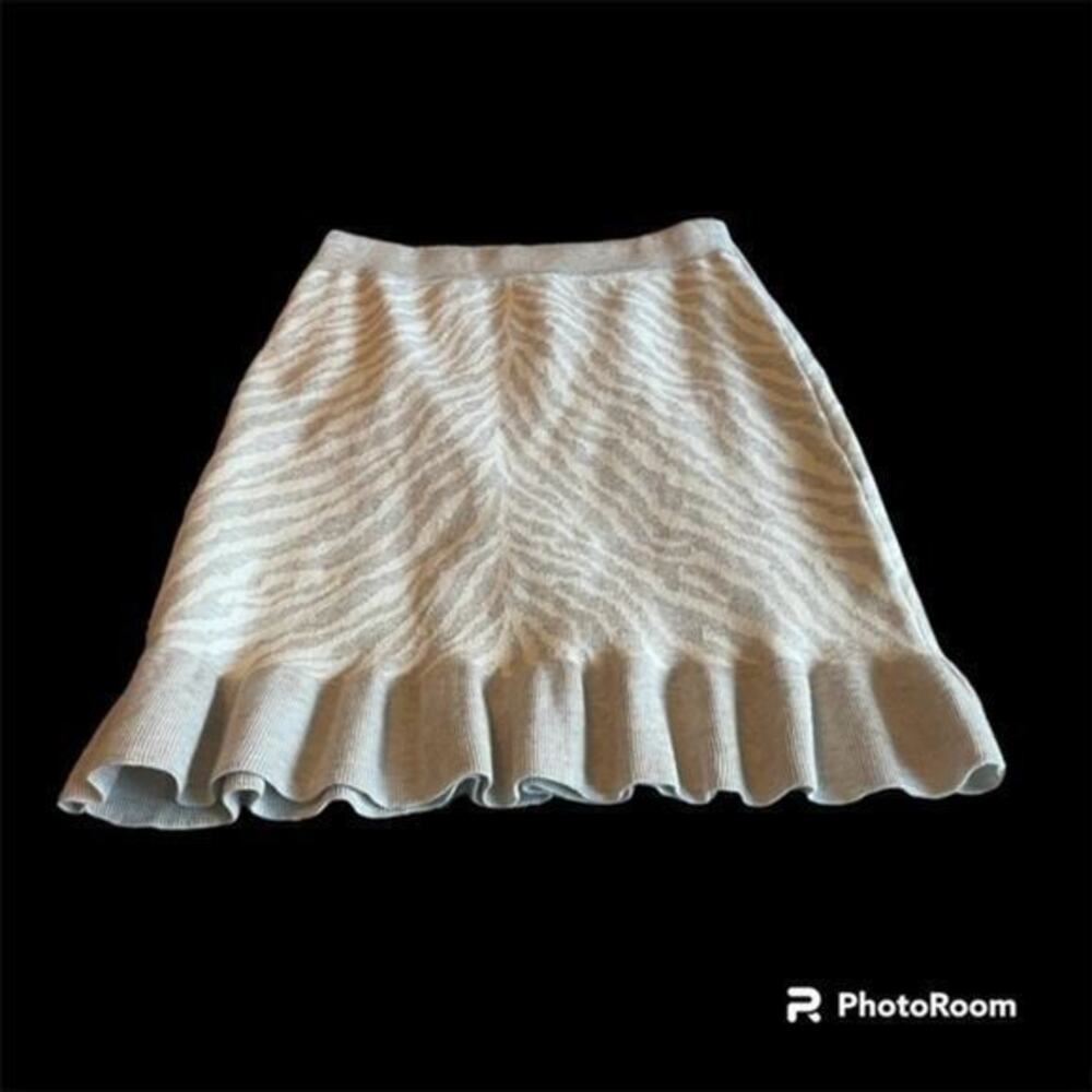 New Dolan Anthropologie zebra pattern knit ruffle mini skirt